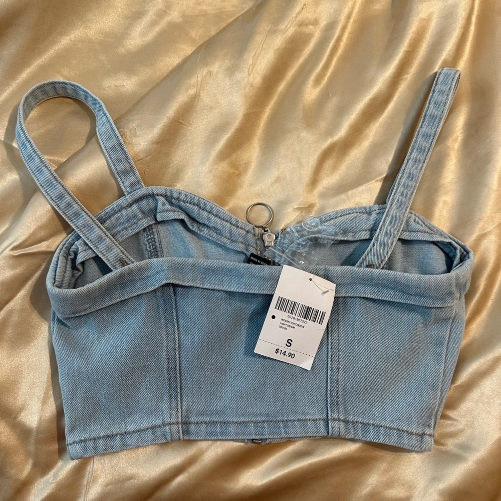 Jean Crop Top - Picture 2 of 3